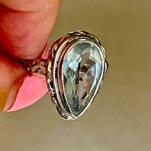 🎁22 CT Prasiolite set in Sterling silver ring